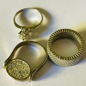 Lot of silver rings, cz, sterling, guess